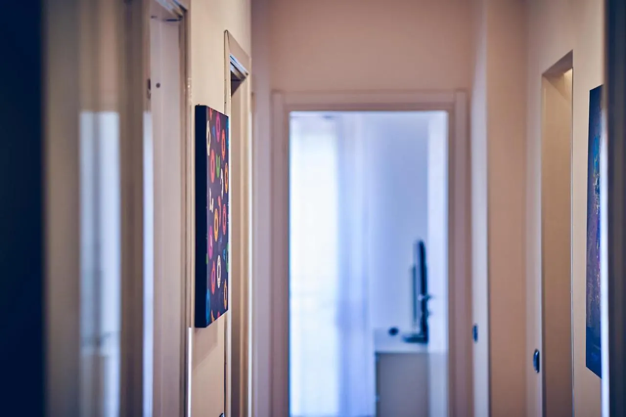 Travelershome 7Metri Guesthouse Ciampino Guest house