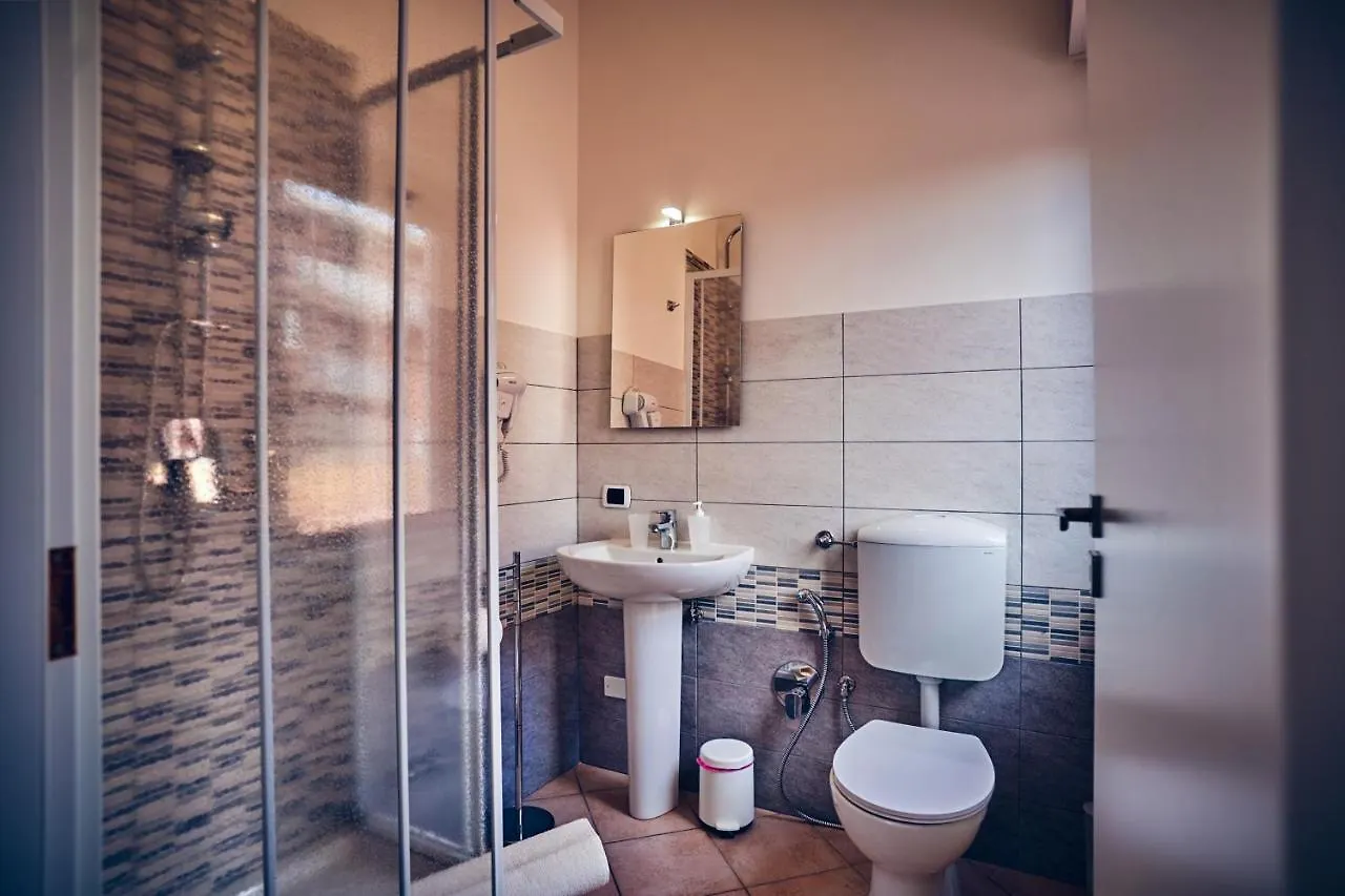 Travelershome 7Metri Guesthouse Ciampino Guest house