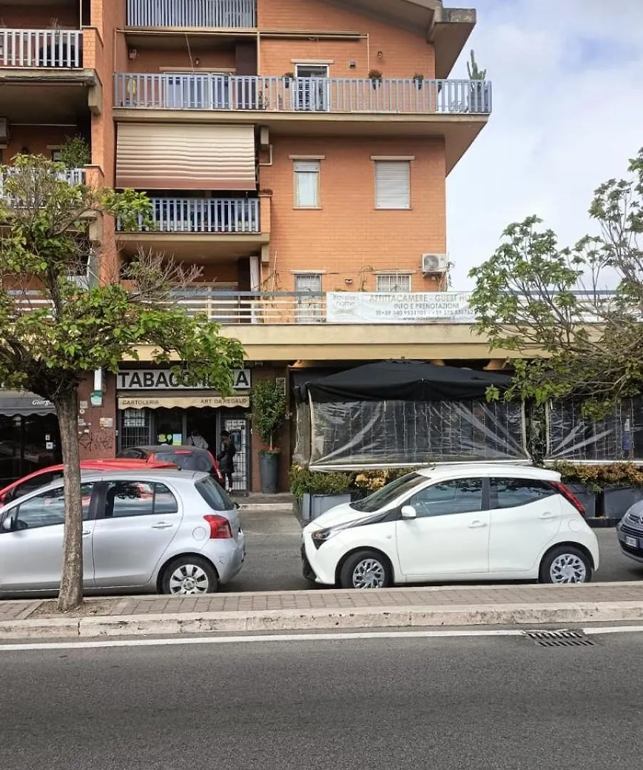 Travelershome 7Metri Guesthouse Ciampino